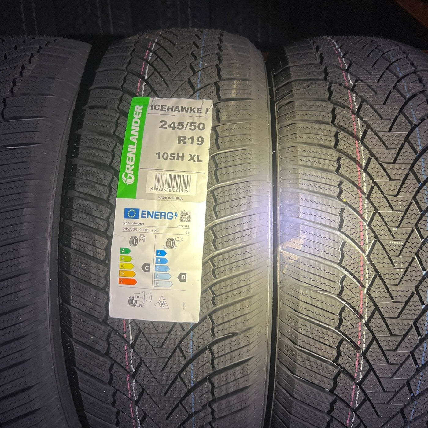 245/50R19 GRENLANDER ICEHAWKE I WINTER