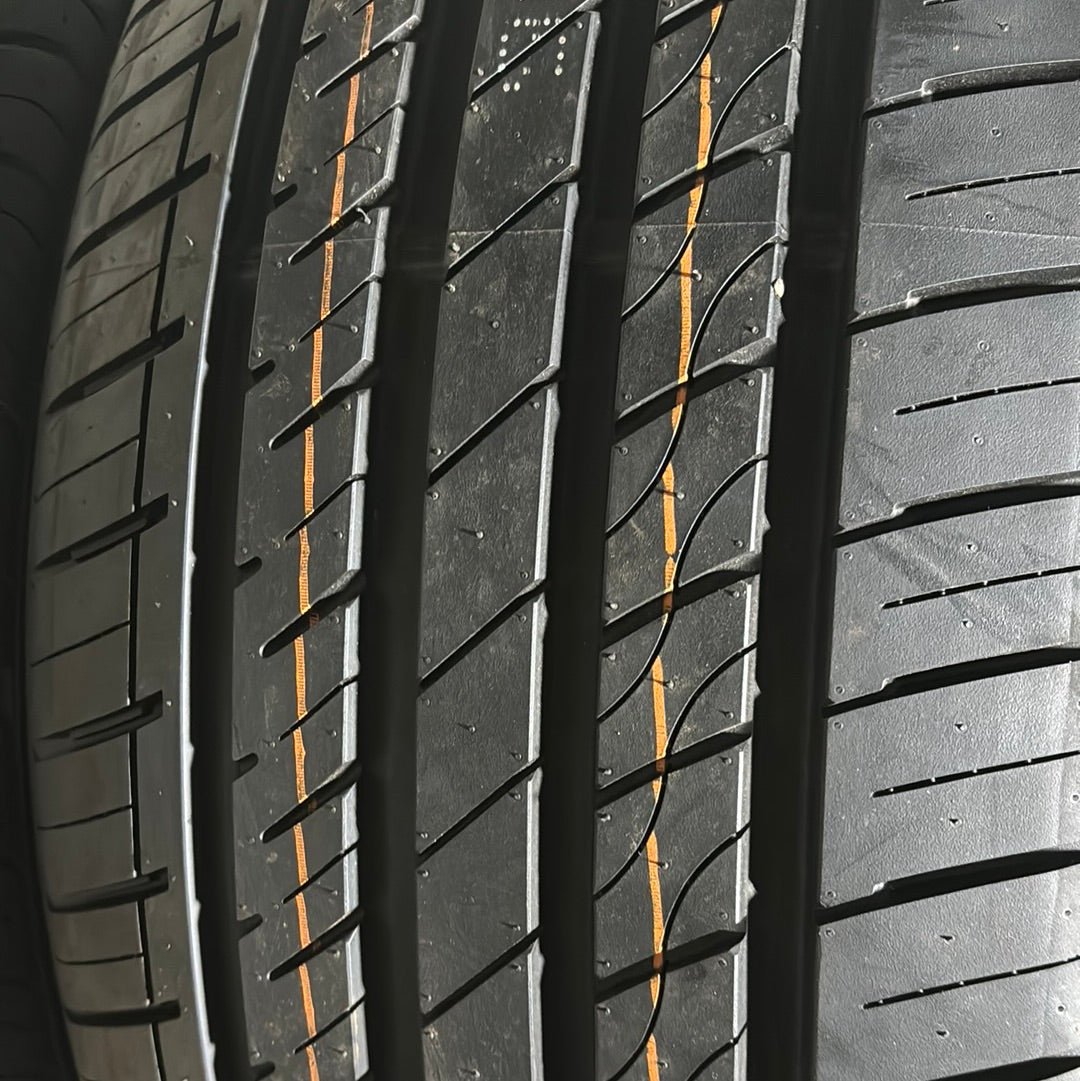 265/50R19 GRENLANDER L-ZEAL56 UHP PASSENGER