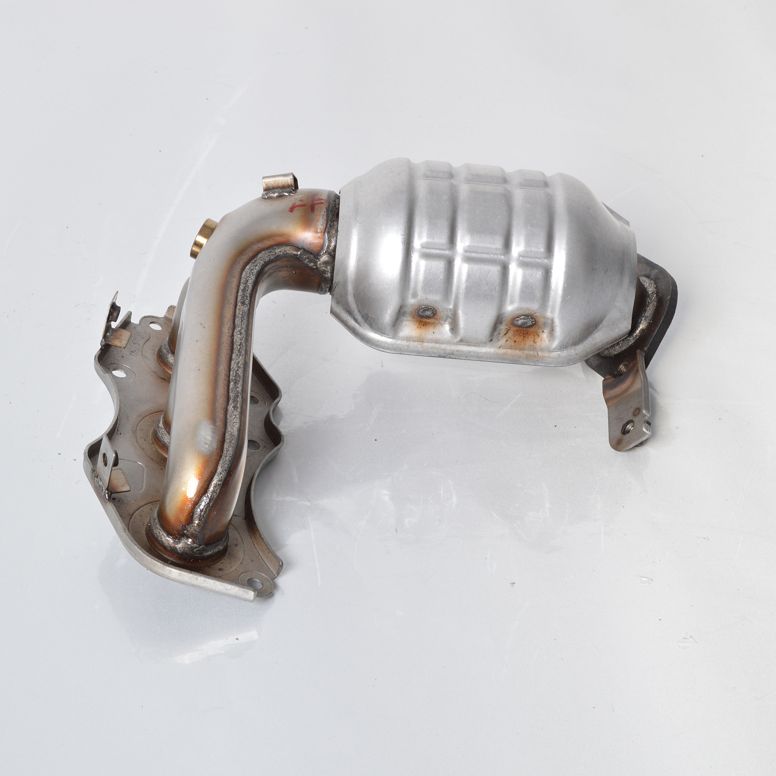33220 toyota sienna 2006 2015 catalytic converters lh 2wd only with manifold 33220 2