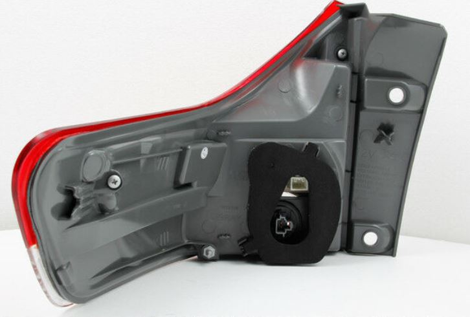 BM2818102 bmw 5 series 2001 2003 left taillight with white indicator hq bm2818102 5