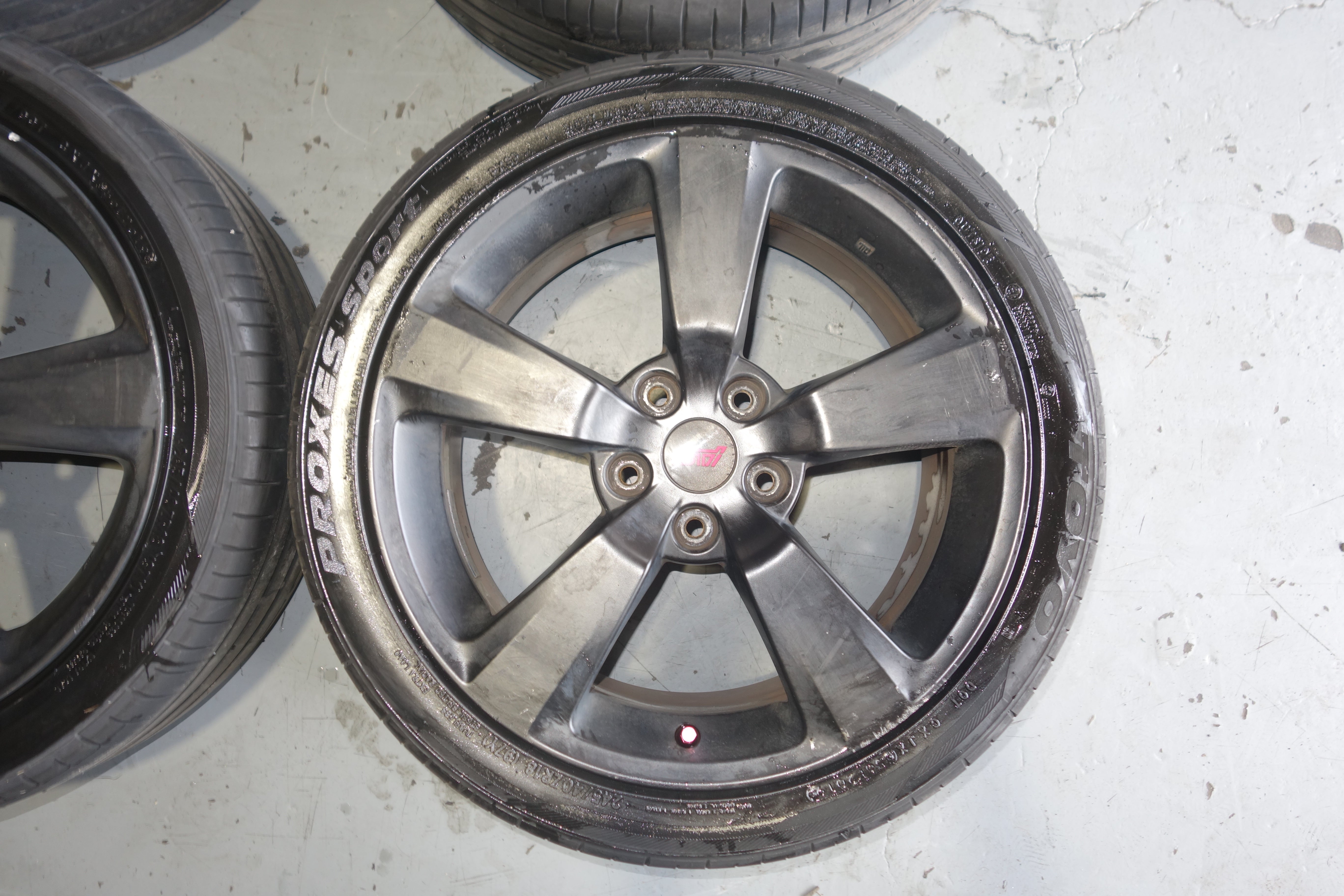 JDM Subaru WRX STI GRB OEM 5x114.3 18x8.5 +55 Lightweight Alloy Wheels with Tires 245/40R18 2008 Subaru Impreza WRX STI Wagon OEM Wheel 18x8.5 +55 Offset