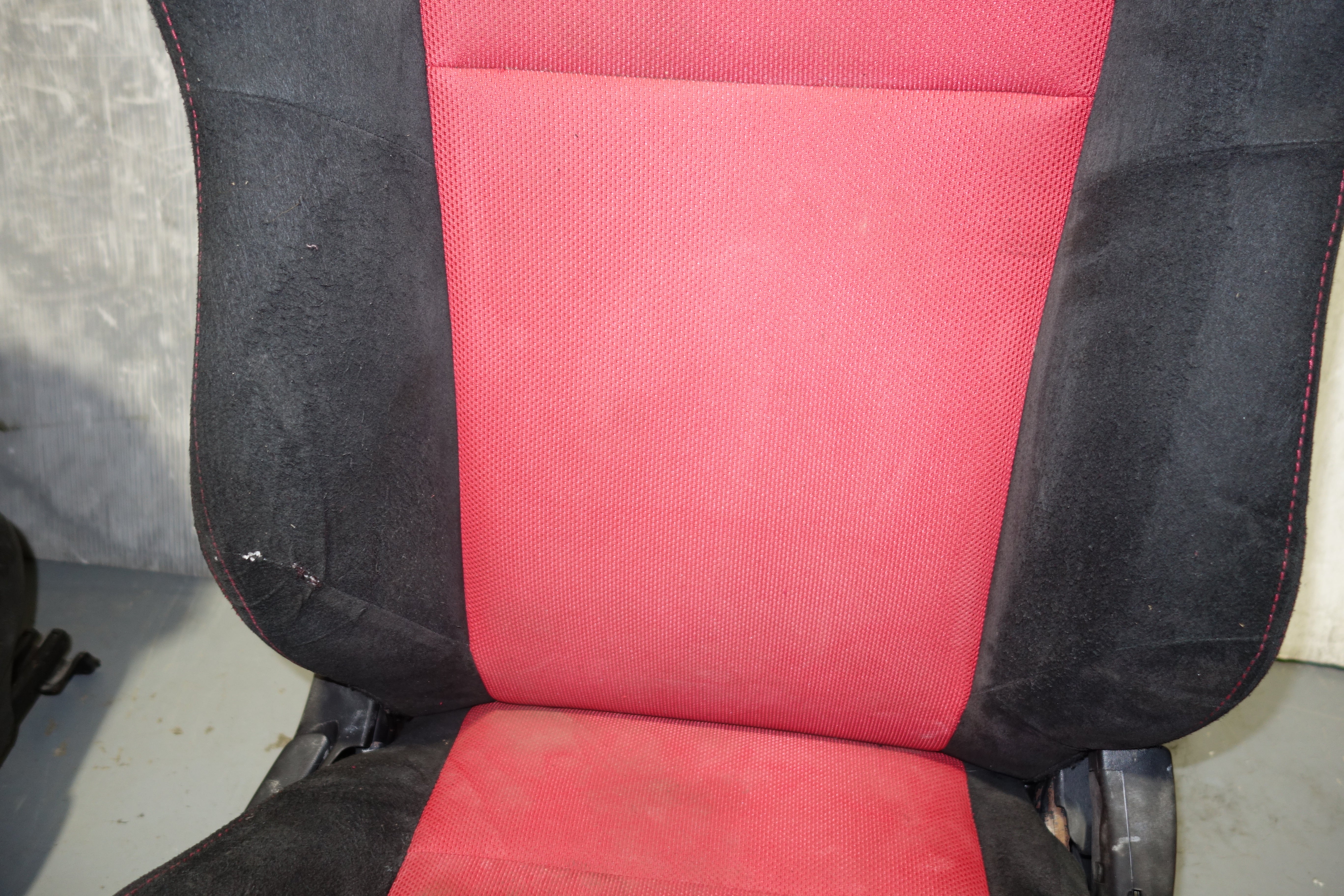 JDM Honda Civic Type R EP3 Facelift OEM Front Seats Red Black Type R 2004–2005