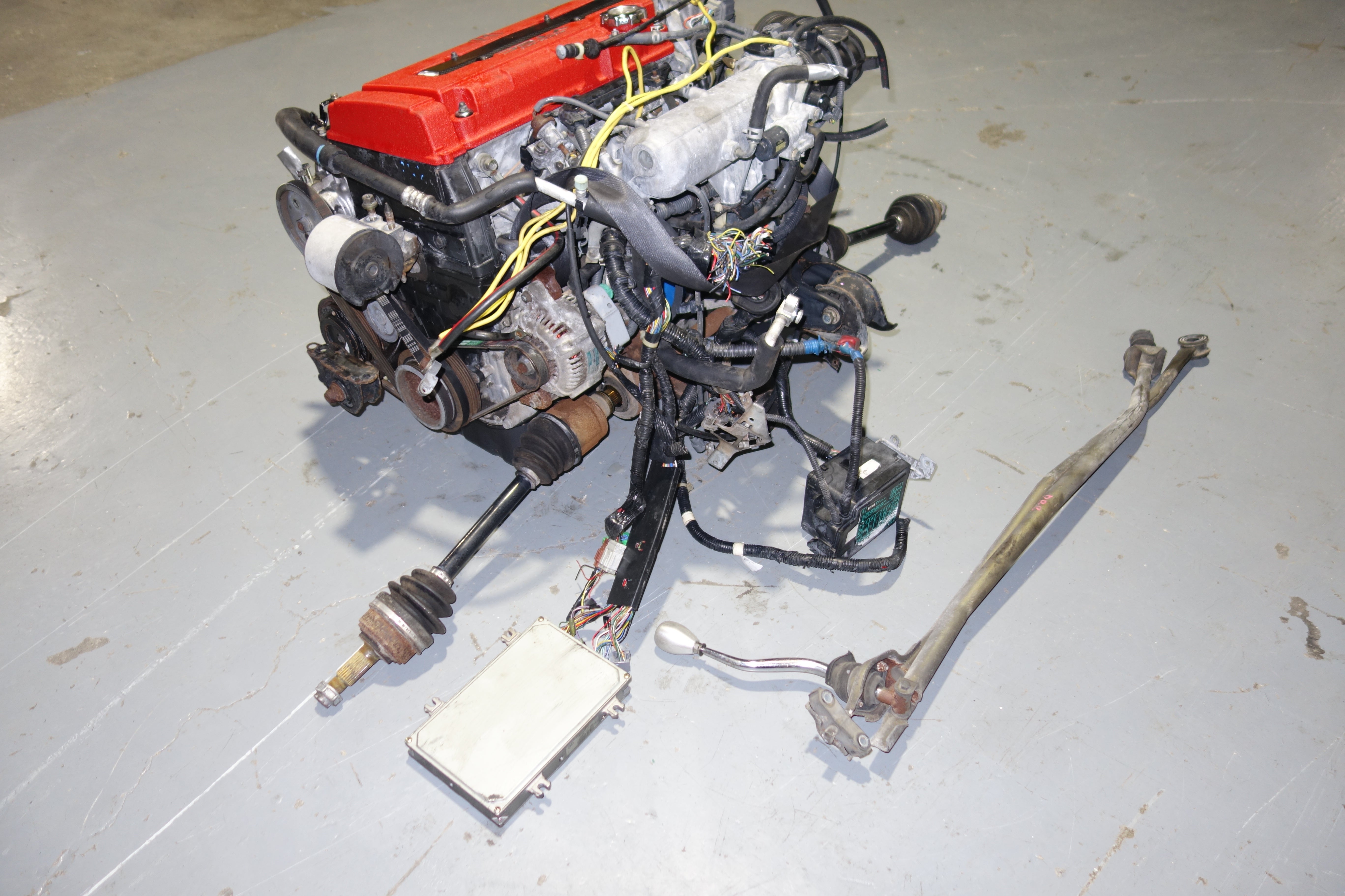 JDM 1996–1997 Honda Integra Type R B18C 1.8L Engine & 5-Speed LSD Manual Transmission Swap