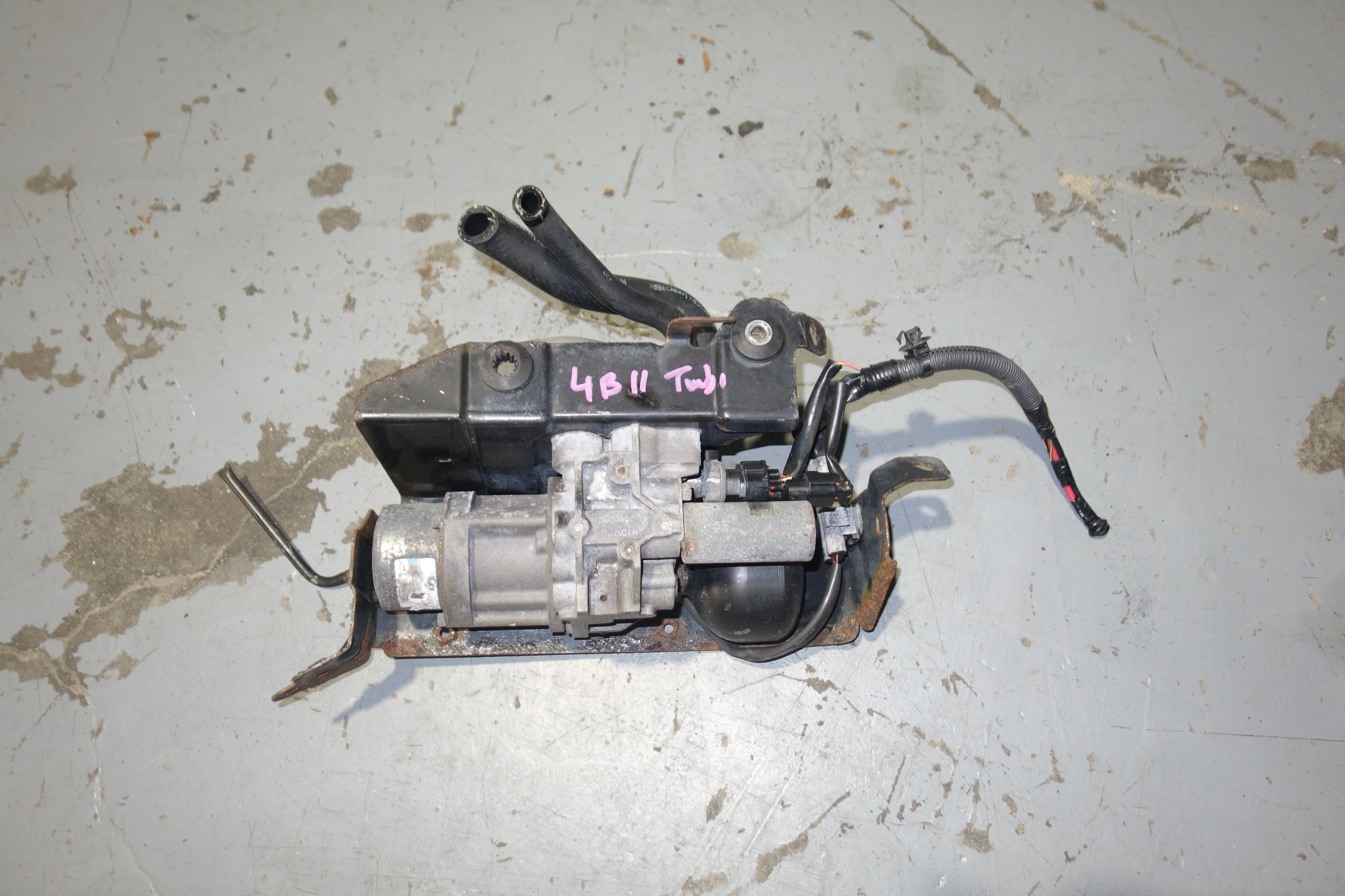 JDM 2008-2015 Mitsubishi Lancer Evolution Evo X OEM ACD AYC PUMP Differential