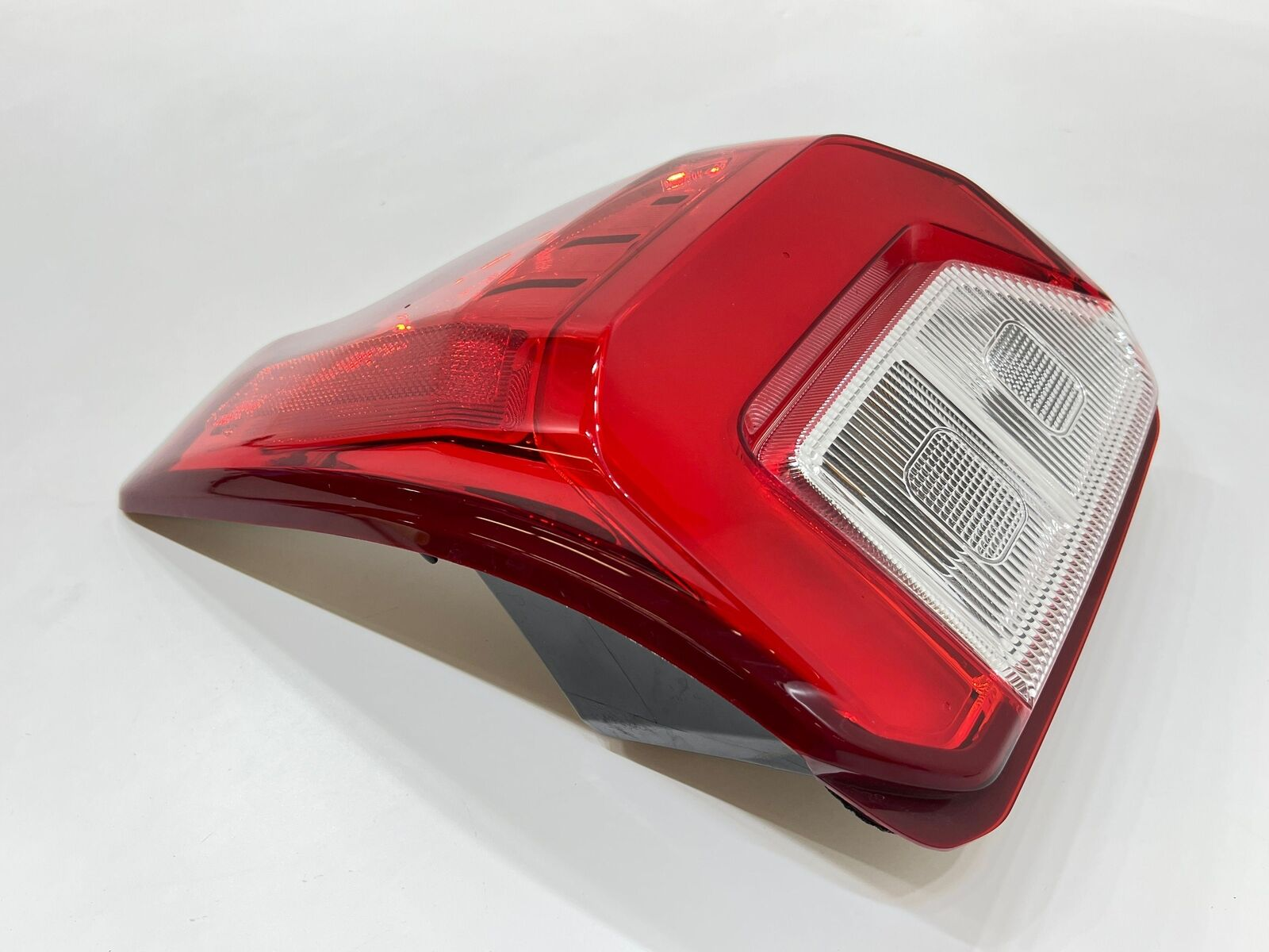 FO2801276V ford explorer 2020 2025 3