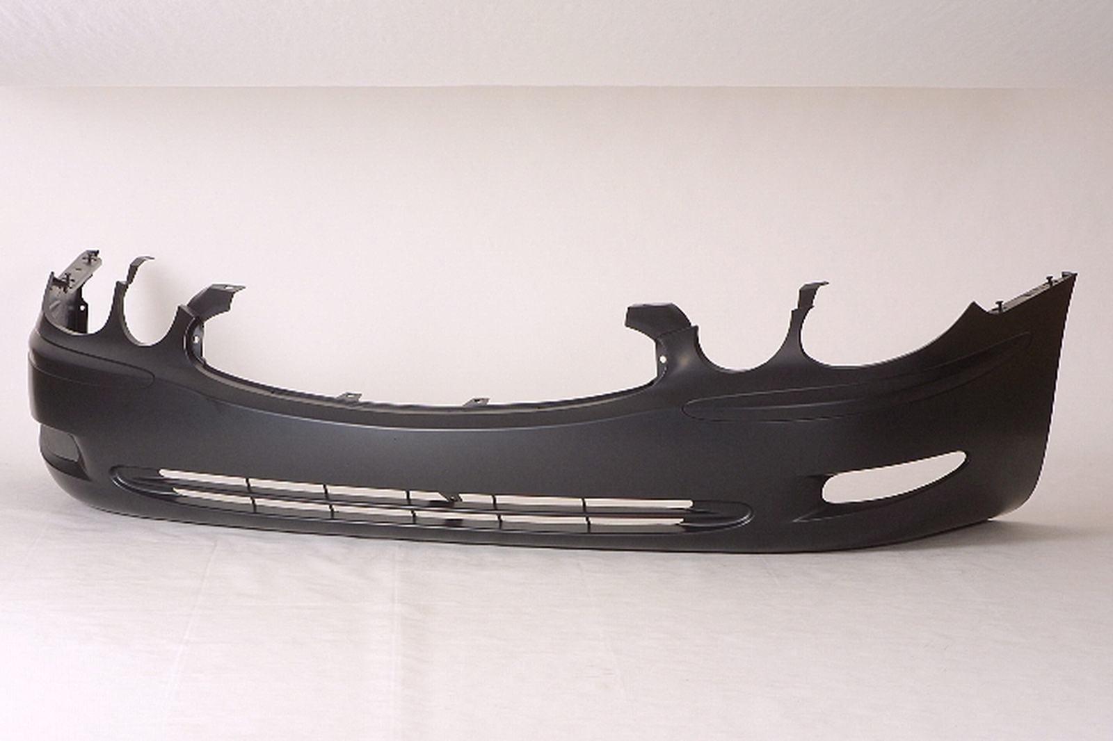 GM1000739 buick lacrosse 2005 2007 bumper front without mldg cx model primed gm1000739 1