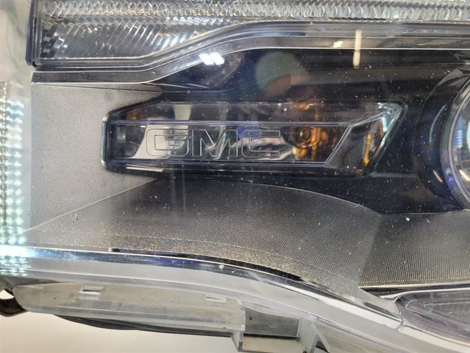 GM2502446H gmc acadia 2017 2019 3