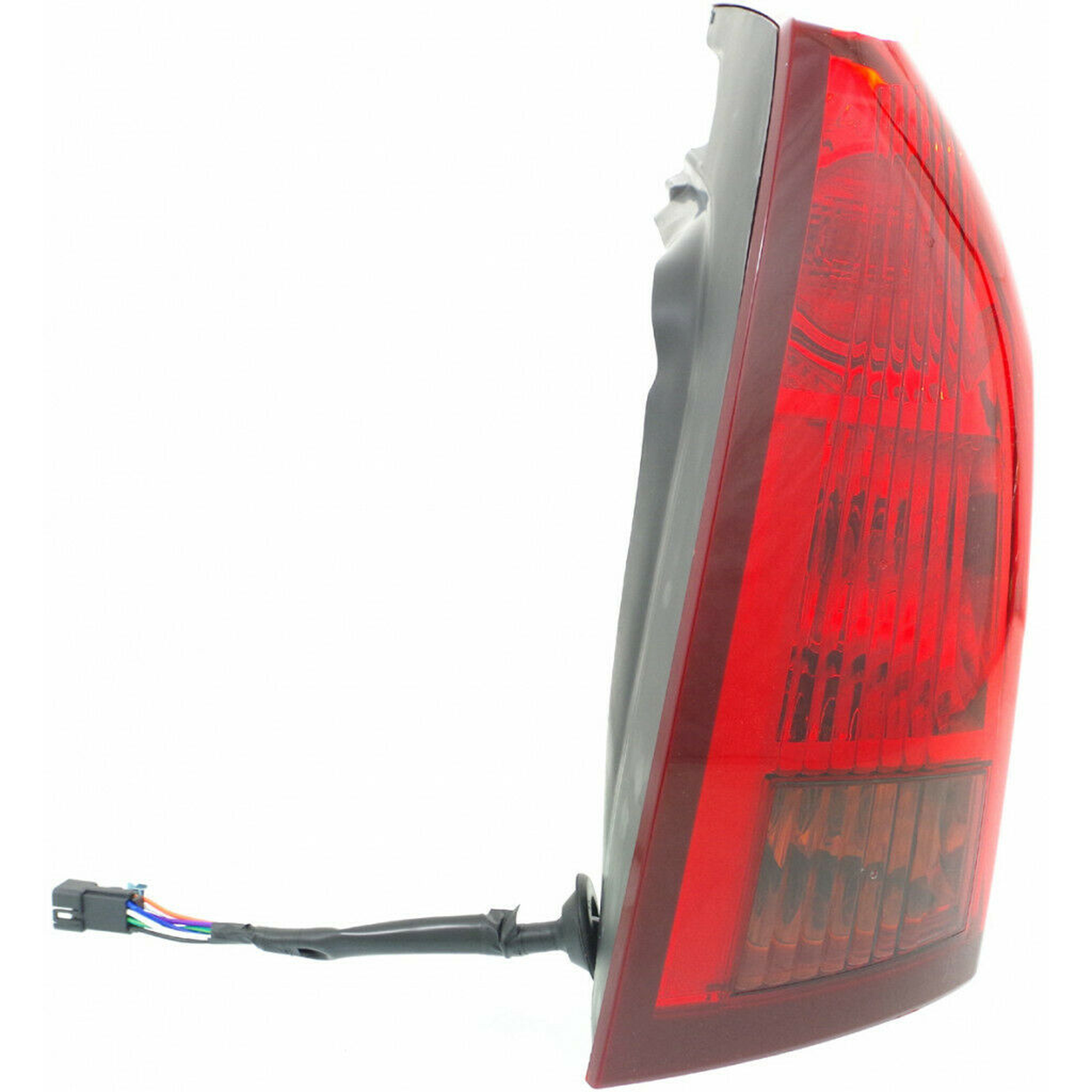 GM2801230 cadillac cts v 2004 right taillight with black square in lower lens to 1 3 04 hq 3