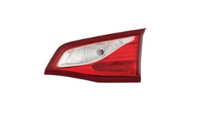 CHEVROLET EQUINOX 2018-2024 — HALOGEN INNER TAIL LIGHT RH; 2018-2019 CAPA