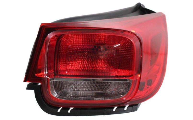 CHEVROLET MALIBU 2013-2015 — OUTER TAIL LIGHT RH; MALIBU 2013-2016 ( EXC LTZ )