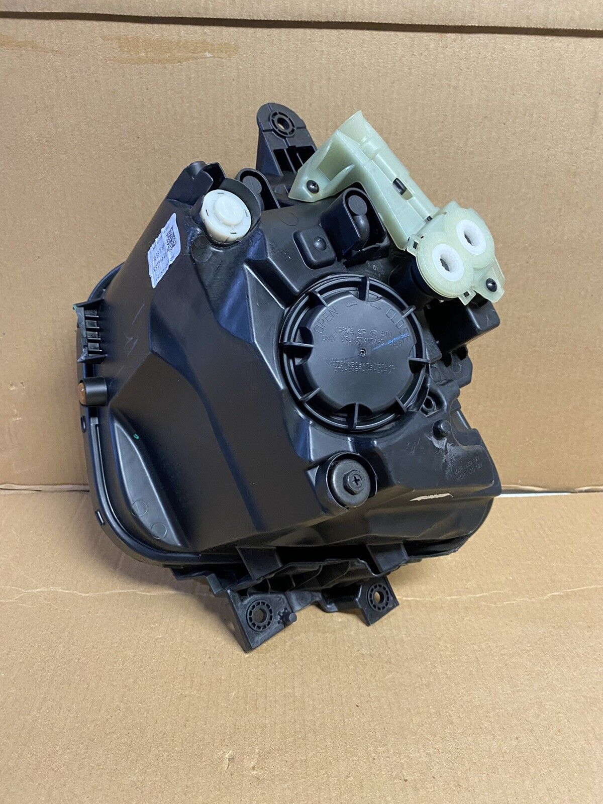 HY2503250H hyundai tucson 2022 2024 5