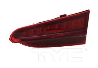 HYUNDAI SANTA FE 2019-2023 — HALOGEN INNER TAIL LIGHT RH; TAILGATE MOUNTED; 2021-2023 CAPA
