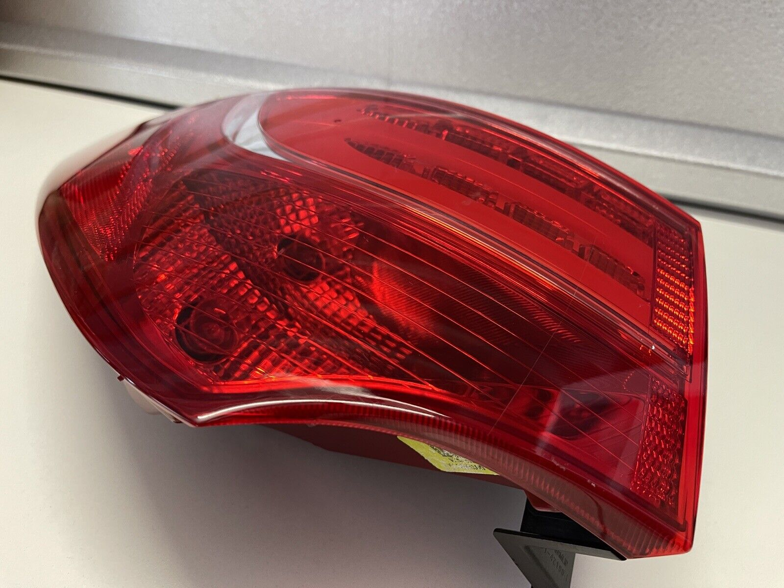 HY2804124 hyundai santa fe 2013 2016 left taillight led hq hy2804124 4