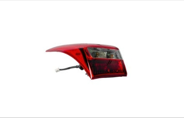 HYUNDAI ELANTRA GT 2013-2017 — BULB TYPE OUTER TAIL LIGHT LH; ELANTRA_GT 2013-2017 ( FROM 9/6/2012 )