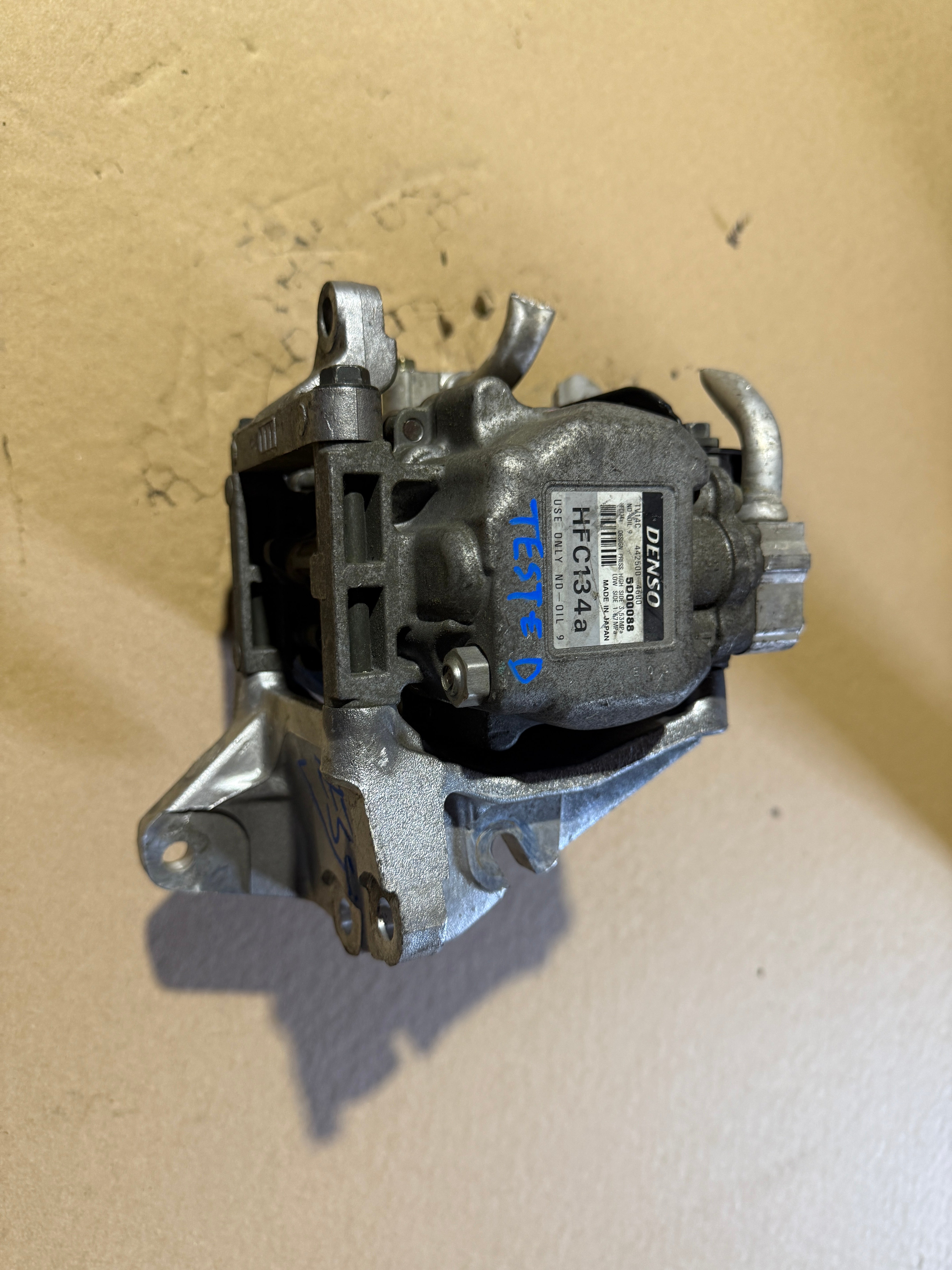 JDM OEM Subaru Legacy Outback 1998-2004 Air Conditioning Assembly A/C Compressor 442500-4600