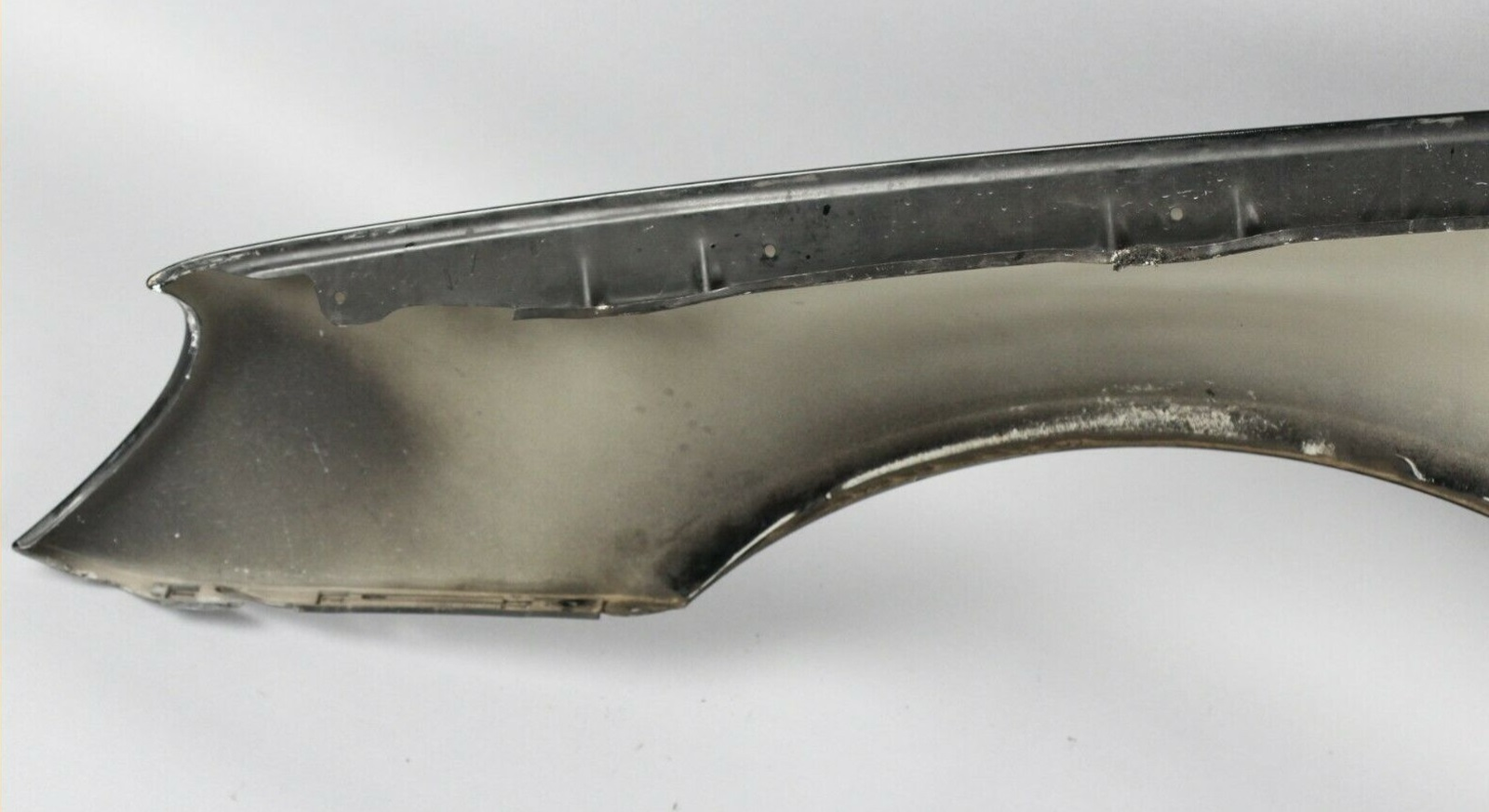 MB1241135 front right fender clk models without side lamp hole steel mb1241135 5