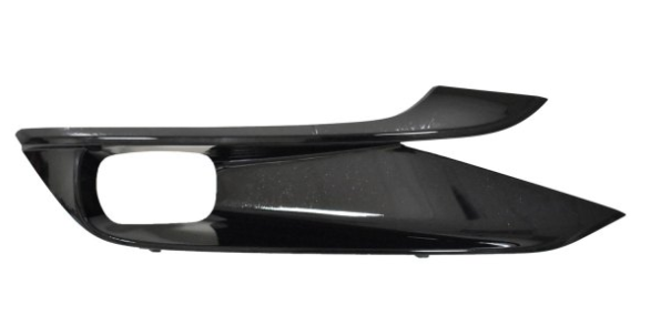 TOYOTA SIENNA 2021-2025 — FRONT FOG LIGHT BEZE RH; FOR XSE; 2021-2025
