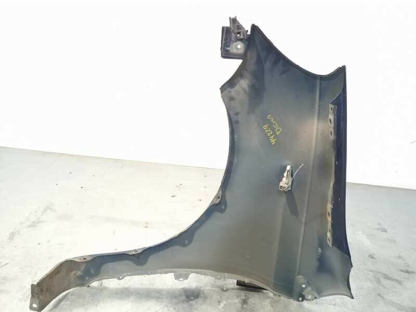 TO1241231 toyota echo 2004 2005 front right fender to1241231 4