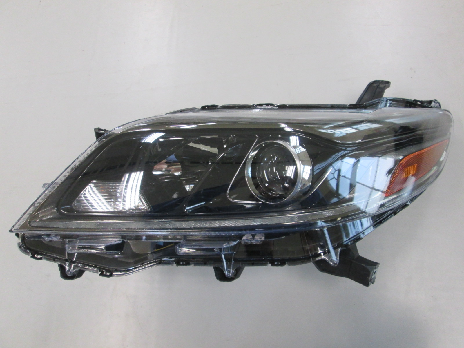 TO2502231H toyota sienna 2011 2020 1