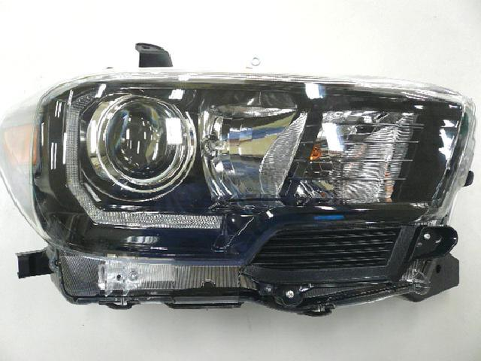 TO2503254H toyota tacoma 2016 2023 1