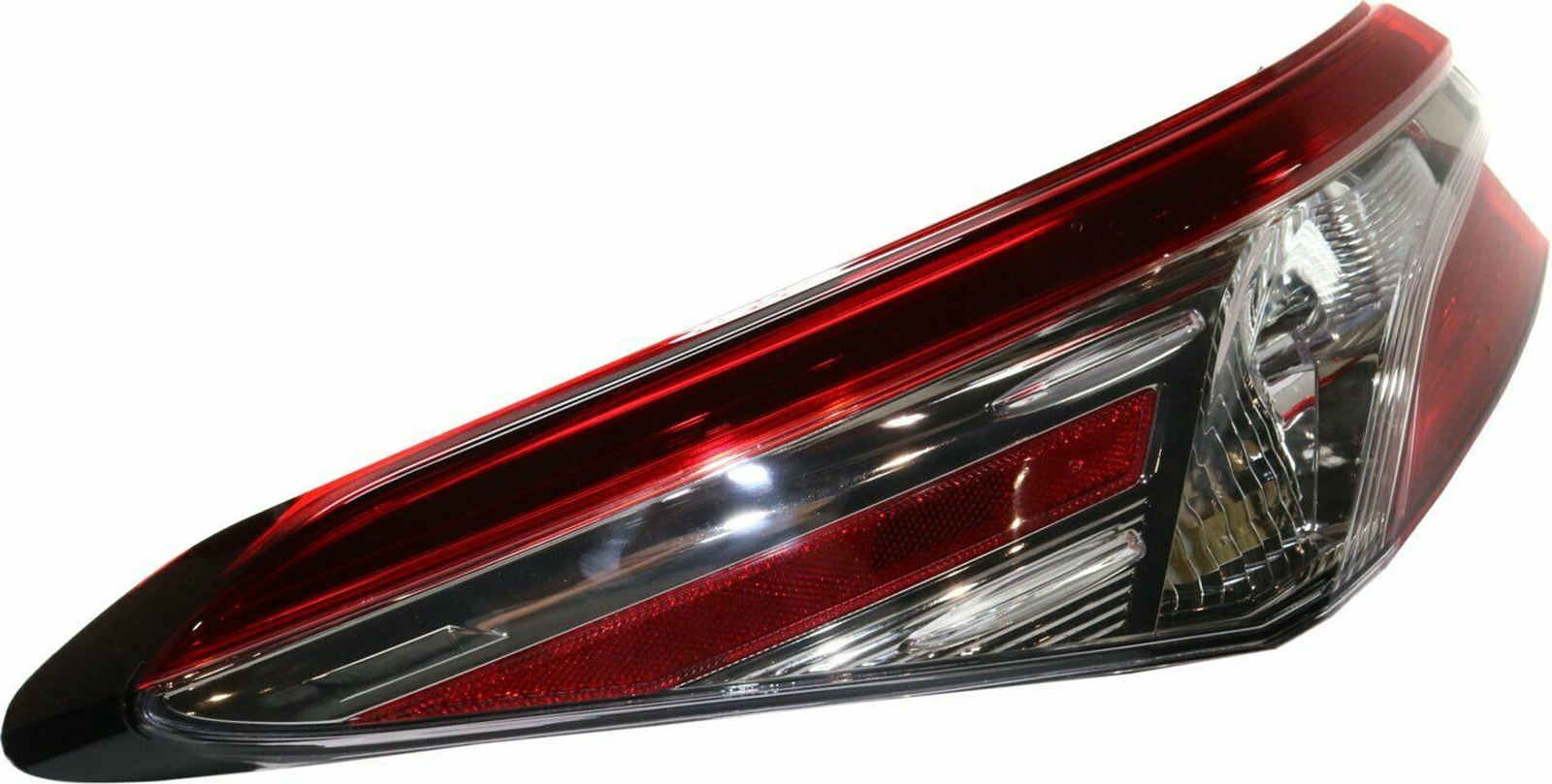 TO2804139C toyota camry 2018 2020 left taillight se model japan built with smoked tint capa 2