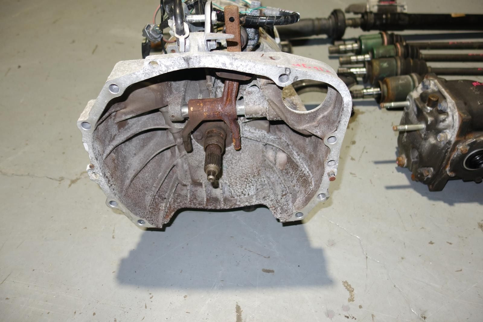 JDM Subaru Legacy S402 6speed Awd Transmission Axles Rear LSD Differential 2003-2009 TY856WLFAA Spec-B