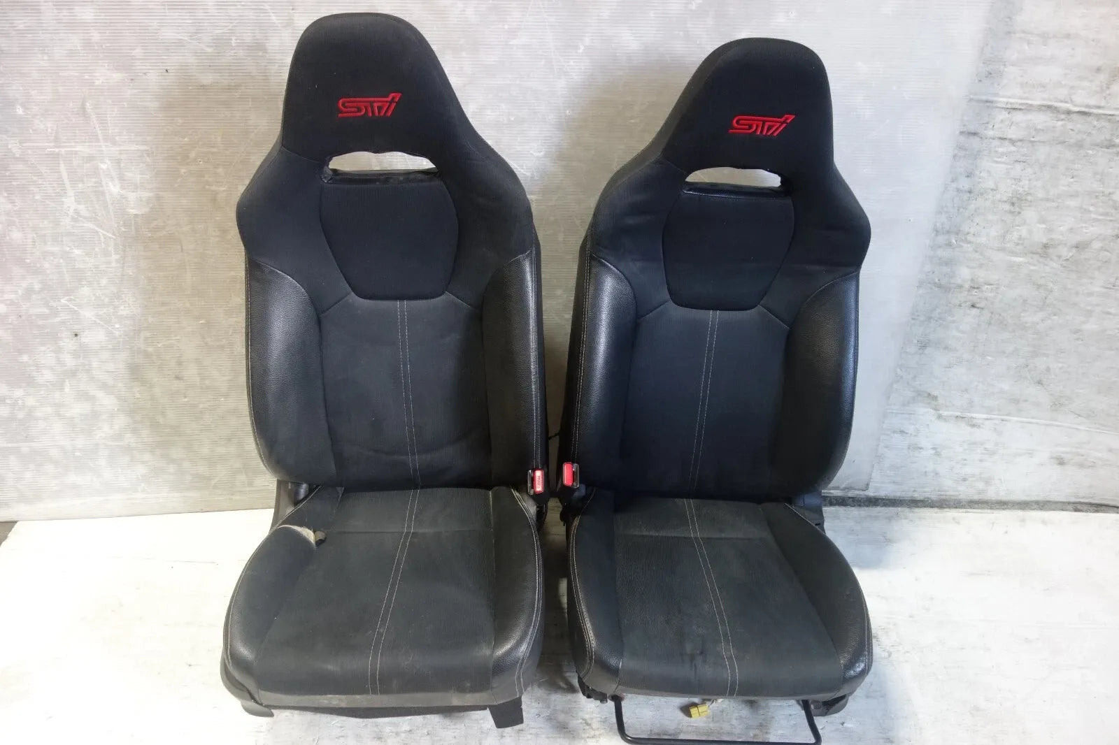 JDM Subaru Impreza WRX STi Front Seats Leather 2008-2014 GRB GRF Left Right #SET 3