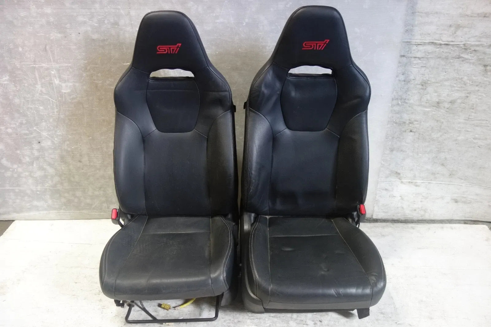 JDM Subaru Impreza WRX STi Front Seats Leather 2008-2014 GRB GRF Left Right