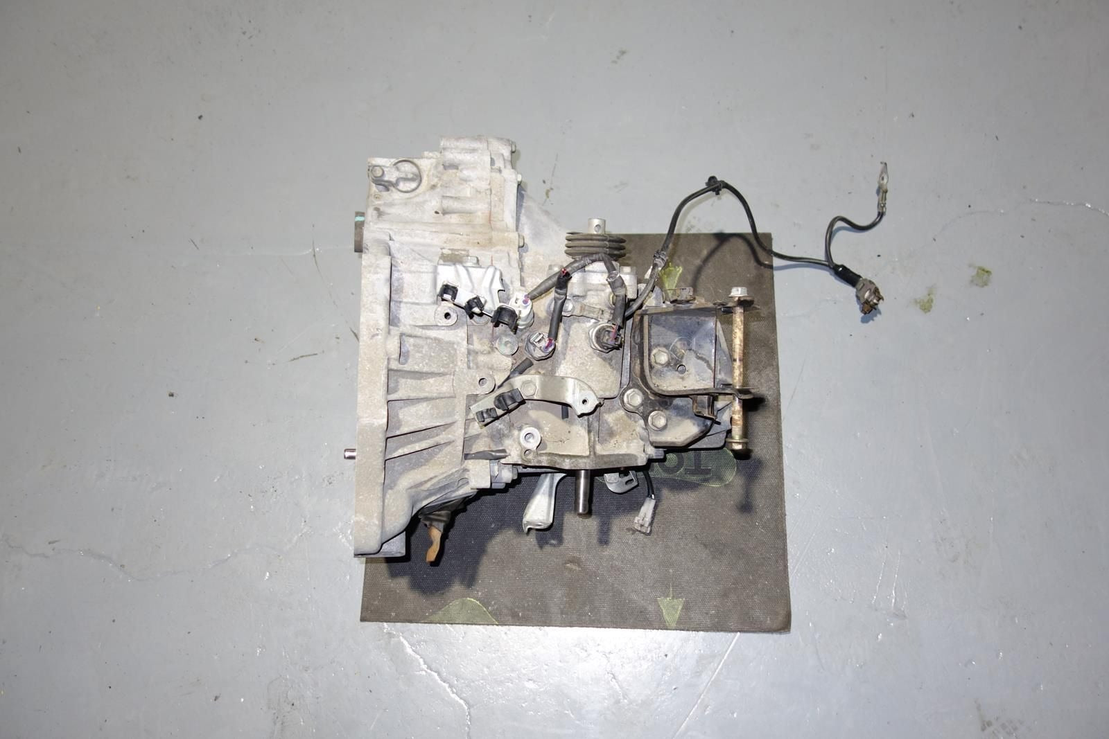JDM Toyota MR2 MRS Spyder 6-Speed Smt Sequential Lsd Transmission 1zz-fe 2003-2005 MR-2 MR-S