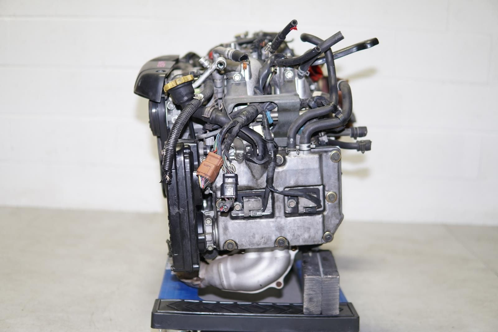 2002-2005 JDM Subaru Impreza WRX Engine EJ20 EJ20T EJ205 DOHC 2.0L Turbo Motor AVCS