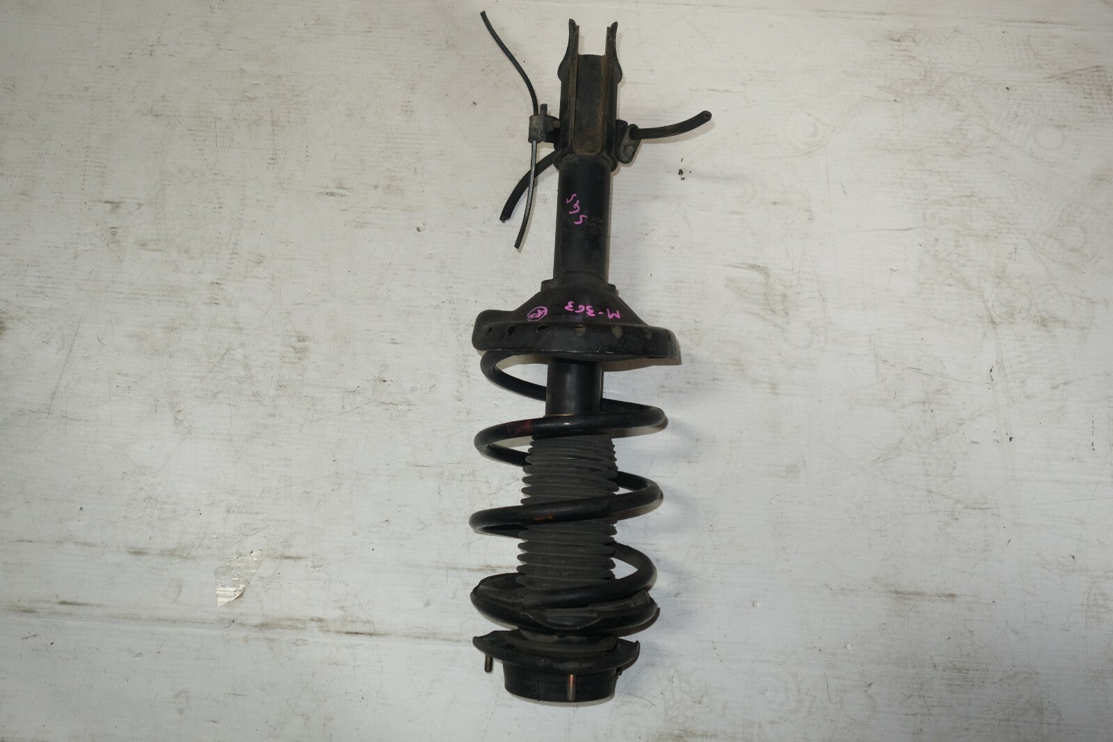 JDM 03-08 SUBARU FORESTER OEM KYB FRONT RIGHT SIDE SHOCK SPRING ASSEMBLY GENUINE