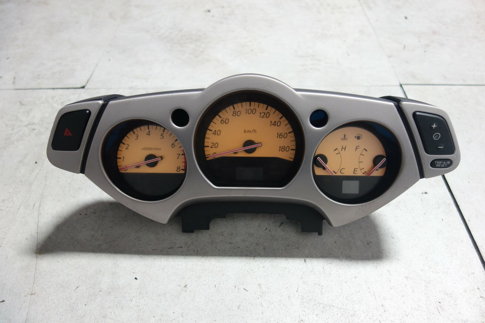 JDM 2003-2007 NISSAN MURANO 3.5L AUTOMATIC GAUGE CLUSTER  SPEEDOMETER KM/H
