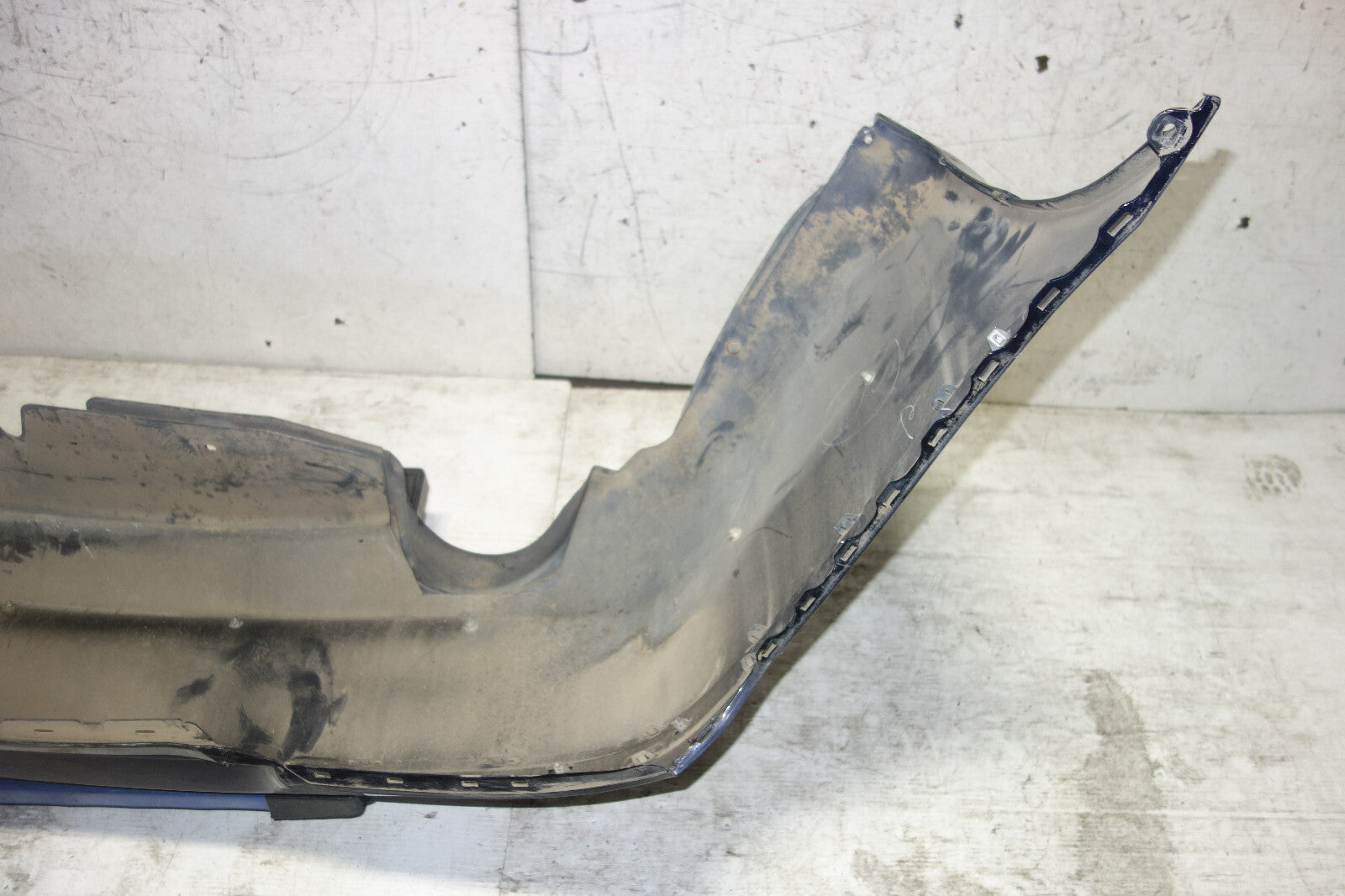 Acura RL OEM Rear Bumper Cover Modulo Lip Base Elite Sedan 4-Door 2005-2008 JDM
