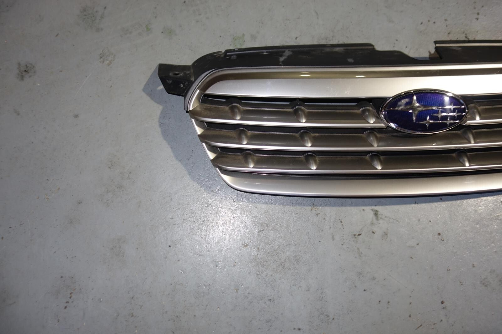 JDM Subaru Legacy Oem Grille BP5 BL5 2008-2009 MF-1616