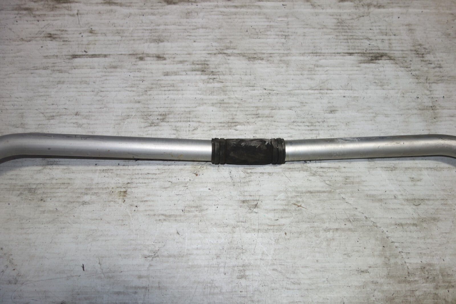JDM Subaru Legacy /Outback Strut Bar Front Flexible STI 2005 2006 2007 2008 2009