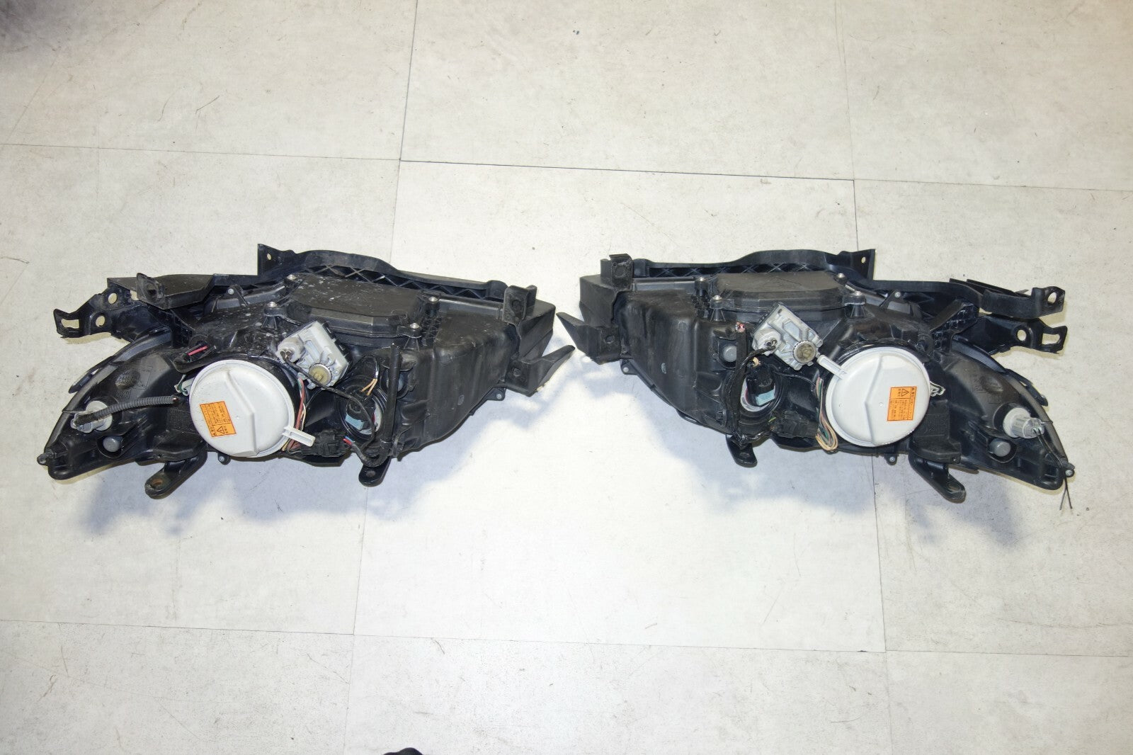 JDM Subaru Legacy Headlights Headlamps 2008 2009 HID OEM Left & Right BP9 BP5