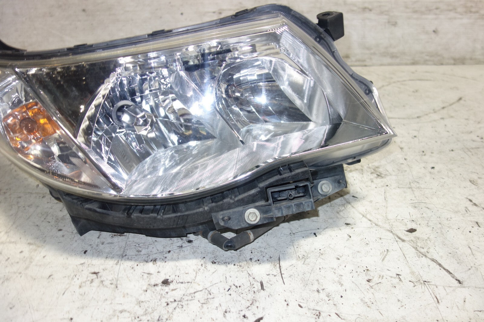 JDM Subaru Forester Headlight Right Side HID 2009 2010 2011 2012 2013 OEM SH9