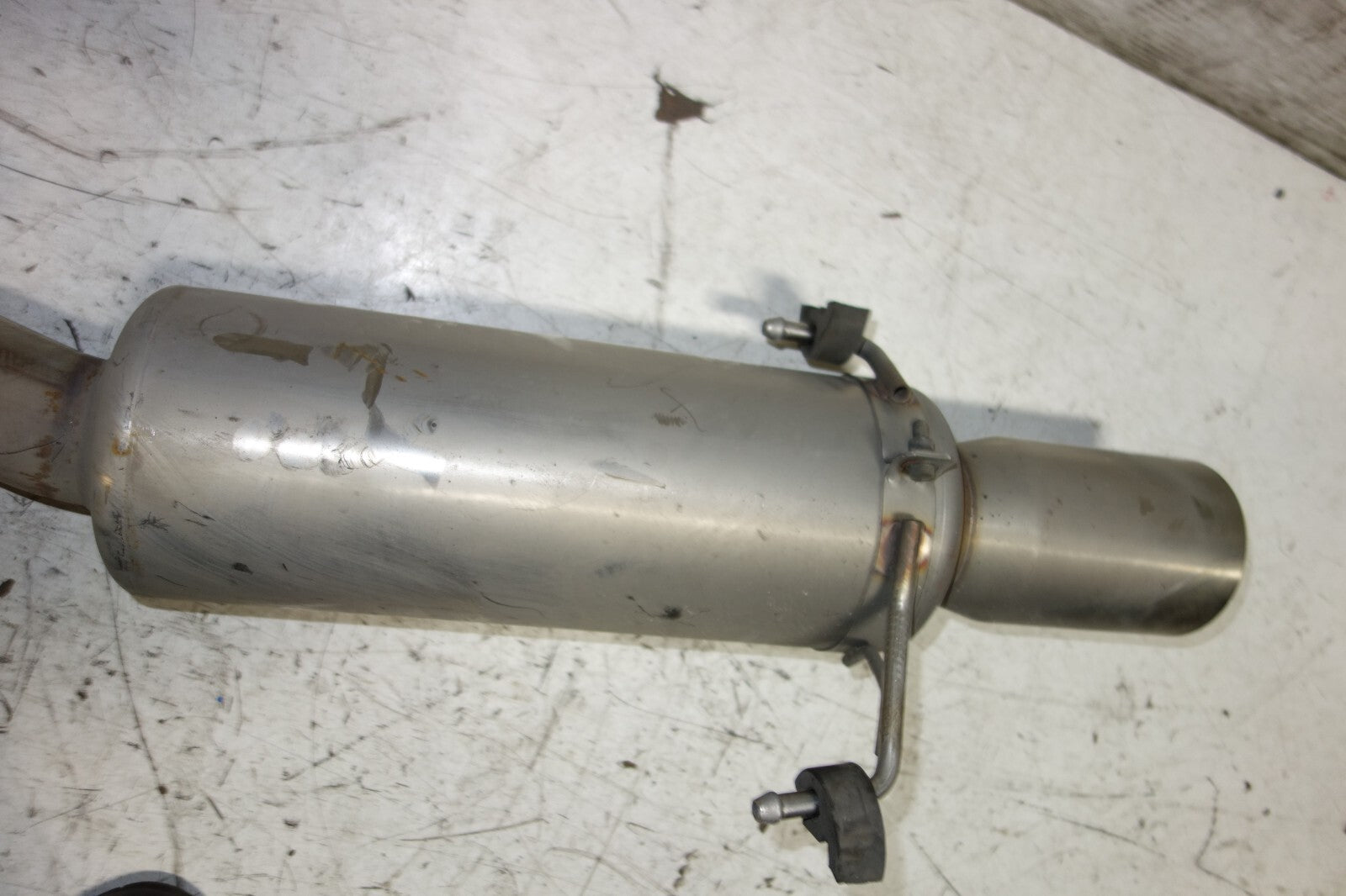 JDM Subaru Legacy Fujitsubo Exhaust Muffler Axle Back BE5 2000-2004