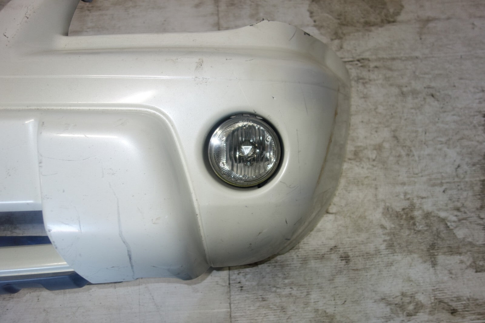 JDM Nissan X-Trail GT OEM Front Bumper Cover Fog Lights PNT30 2000-2006 #6618