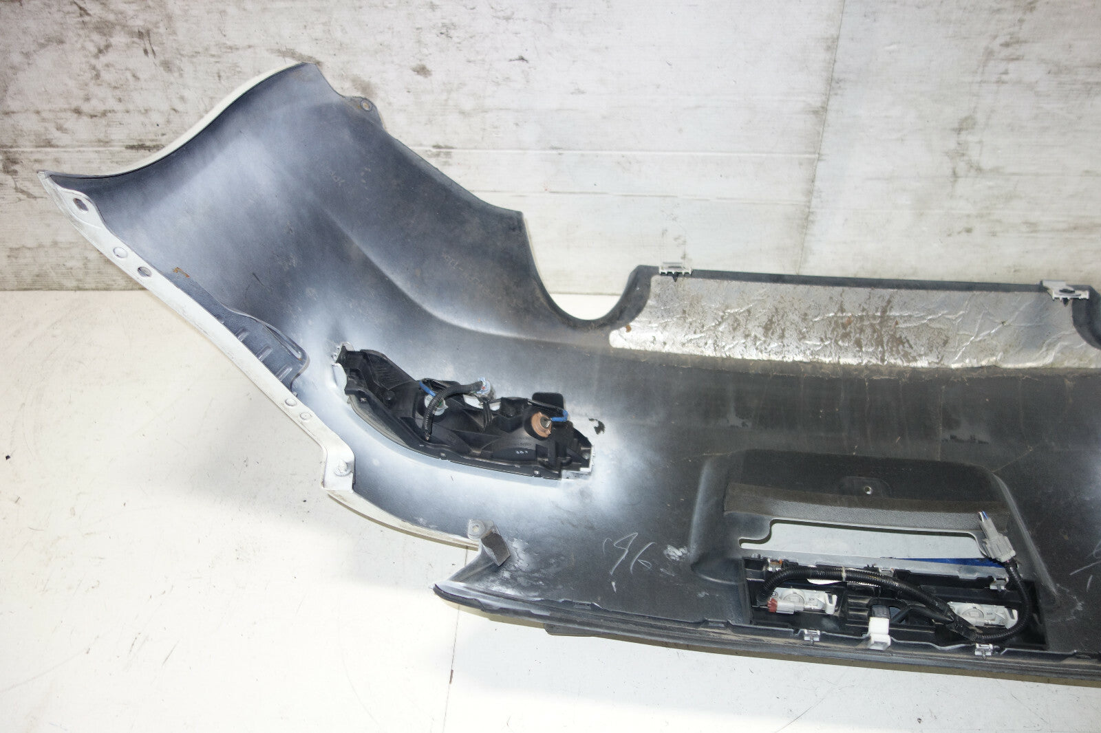 JDM Nissan 350z OEM Rear Bumper Cover 2003-2009 Z33 + Bumper Lights