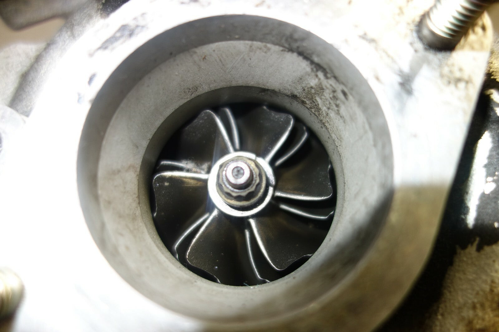 JDM Garrett A/R 60m M24 Single Scroll Turbo Charger Water Fed 240sx Nissan