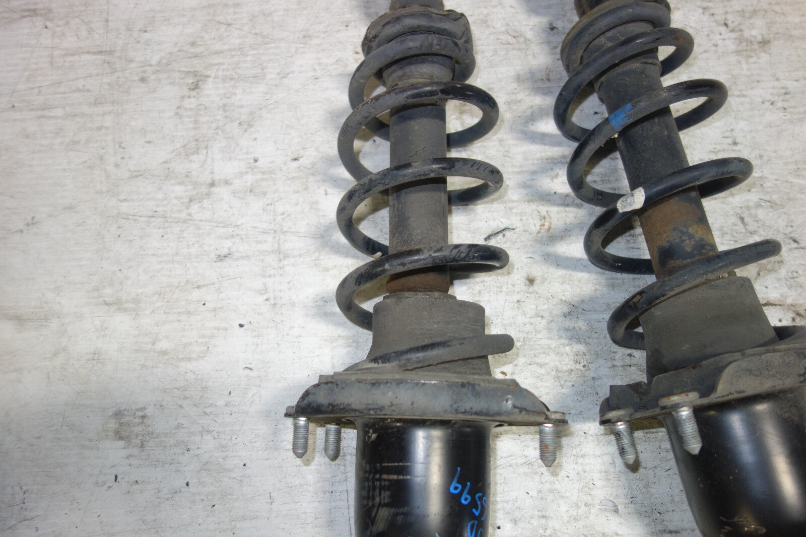 JDM Toyota Celica OEM  Rear Shocks Struts Springs Suspension 2000-2005 GT GT-S