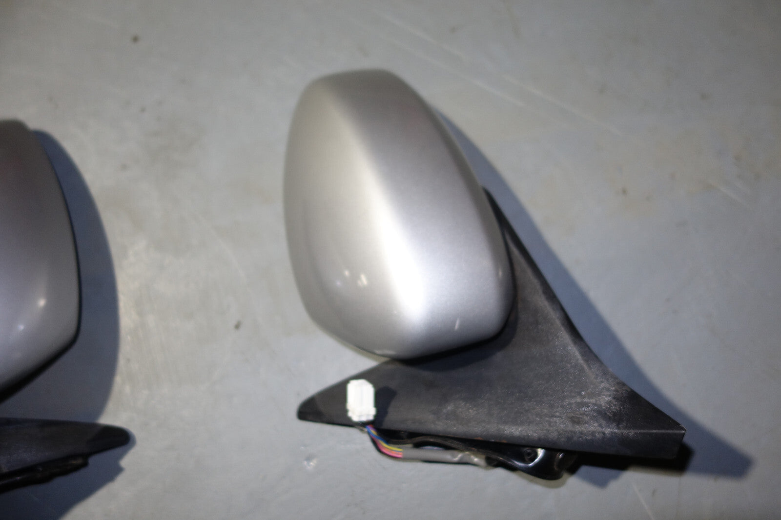 JDM Infiniti G35 CPV35 Power Folding Mirrors Coupe SideView Mirror OEM 2003-2007