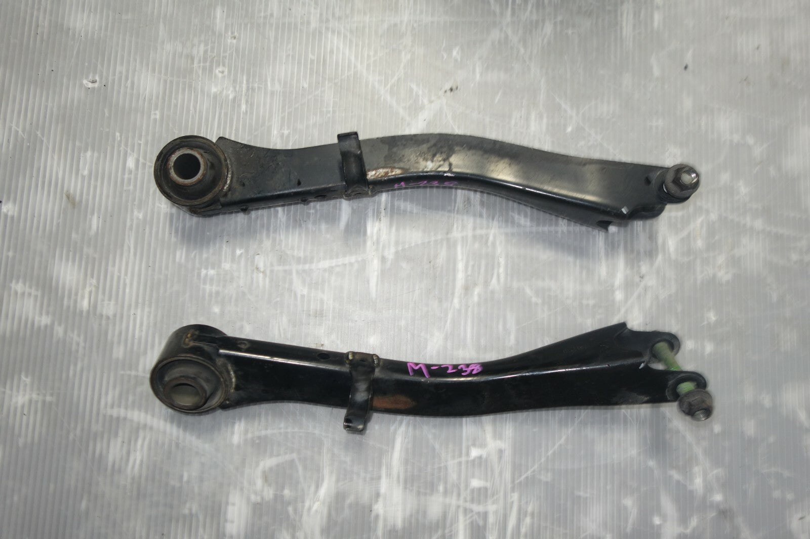 JDM 2008-2014 SUBARU IMPREZA WRX STi OEM CONTROL TRAILING ARM REAR LOWER LH & RH