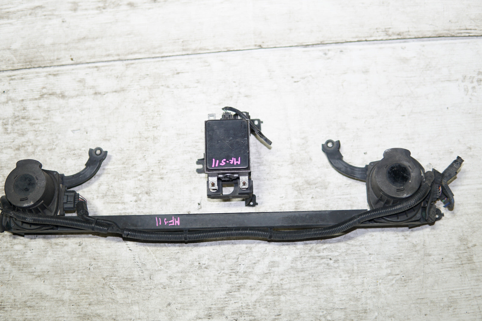 2005-2008 JDM Acura Honda Legend RL KB1 Front Sensor Radar Cruise 36830-SJA-0131
