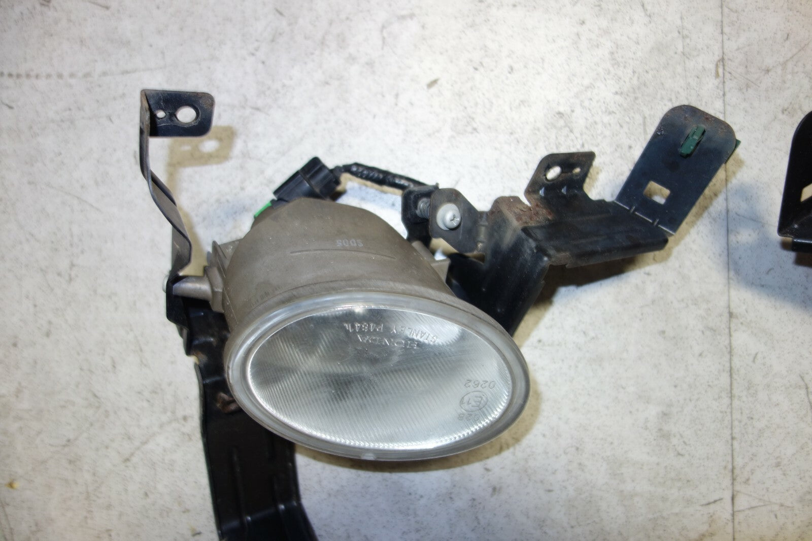 JDM 05-08 ACURA RL OEM FOG LIGHTS KB1 GENUINE FOG LAMPS LEFT & RIGHT ORIGINAL