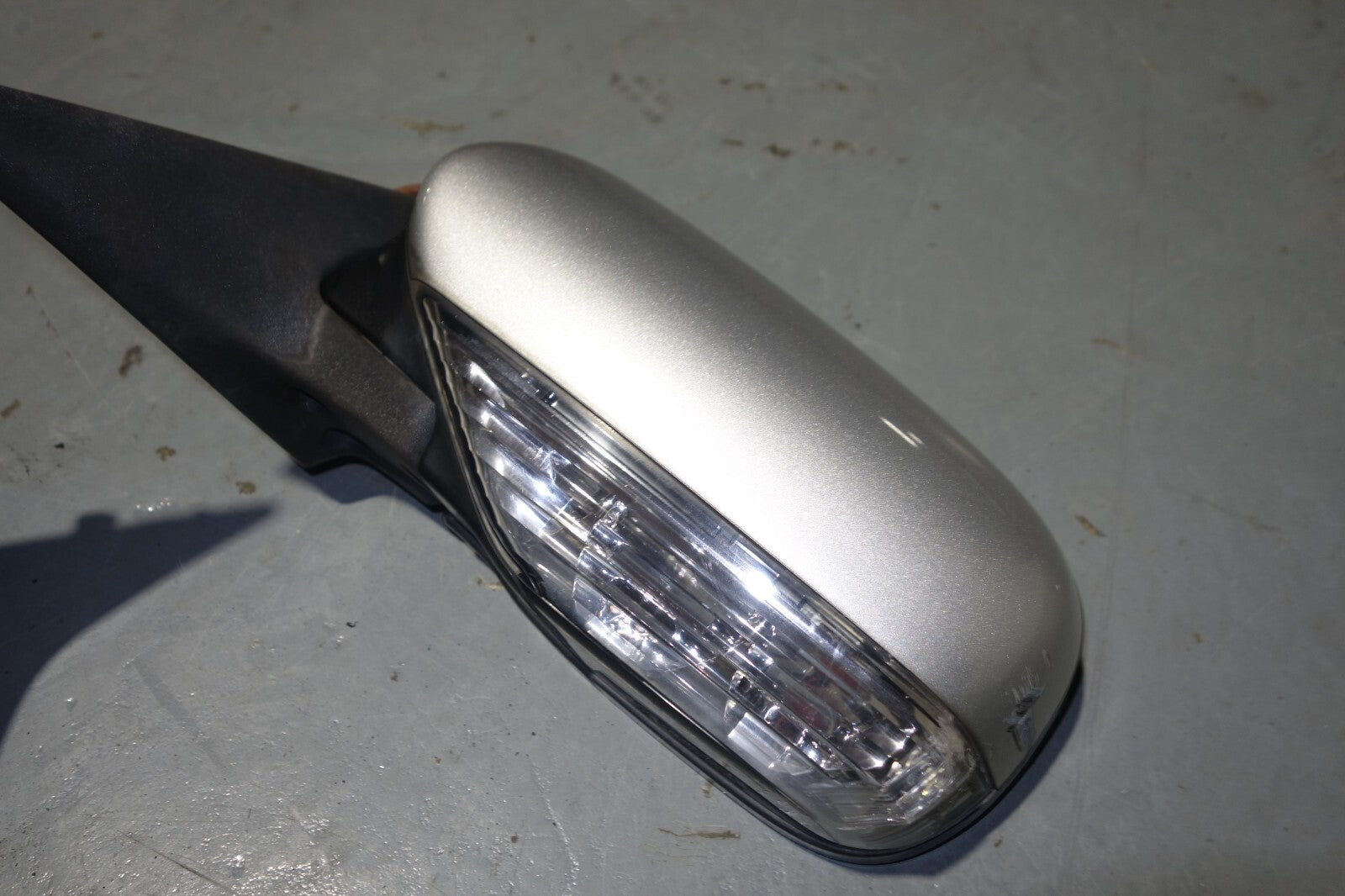 JDM Subaru Legacy Power Folding Auto Flip Mirrors 2005-2007
