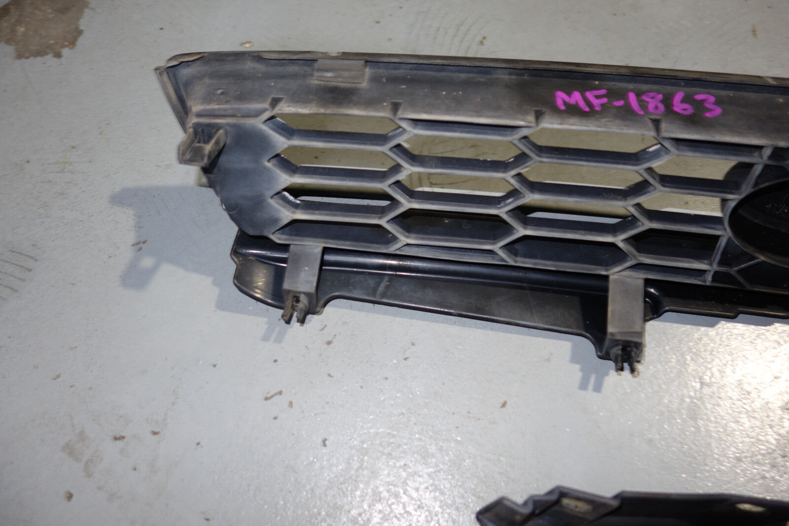 JDM Subaru Impreza WRX STi V7 Grille Outback Sport  Front Grille TS RS 2002-2003