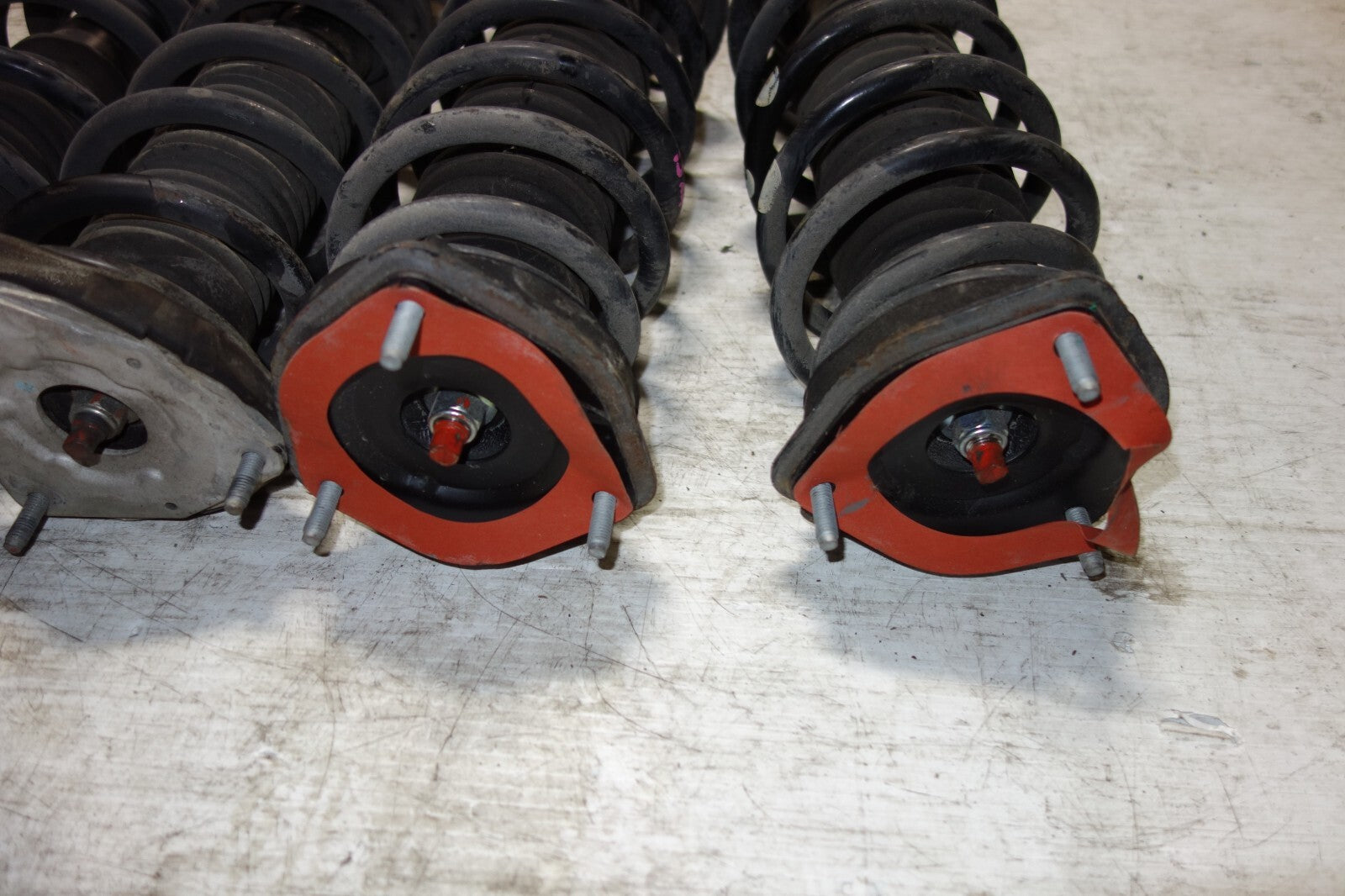 JDM GENUINE NISSAN FUGA KY51 OEM SHOCKS STRUTS FRONT & BACK SHOCKS STRUTS