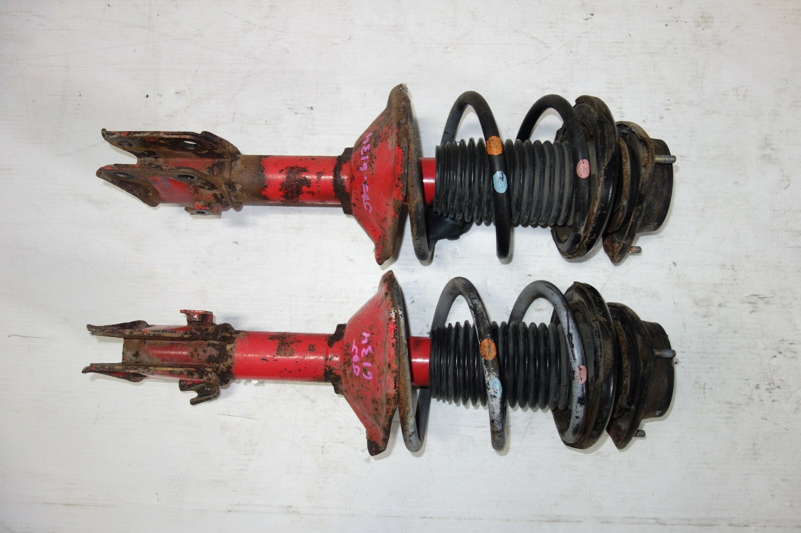 JDM Subaru WRX STi Front Shocks Left & Right 5x100 2002 2003 2004 2005 V8 V7